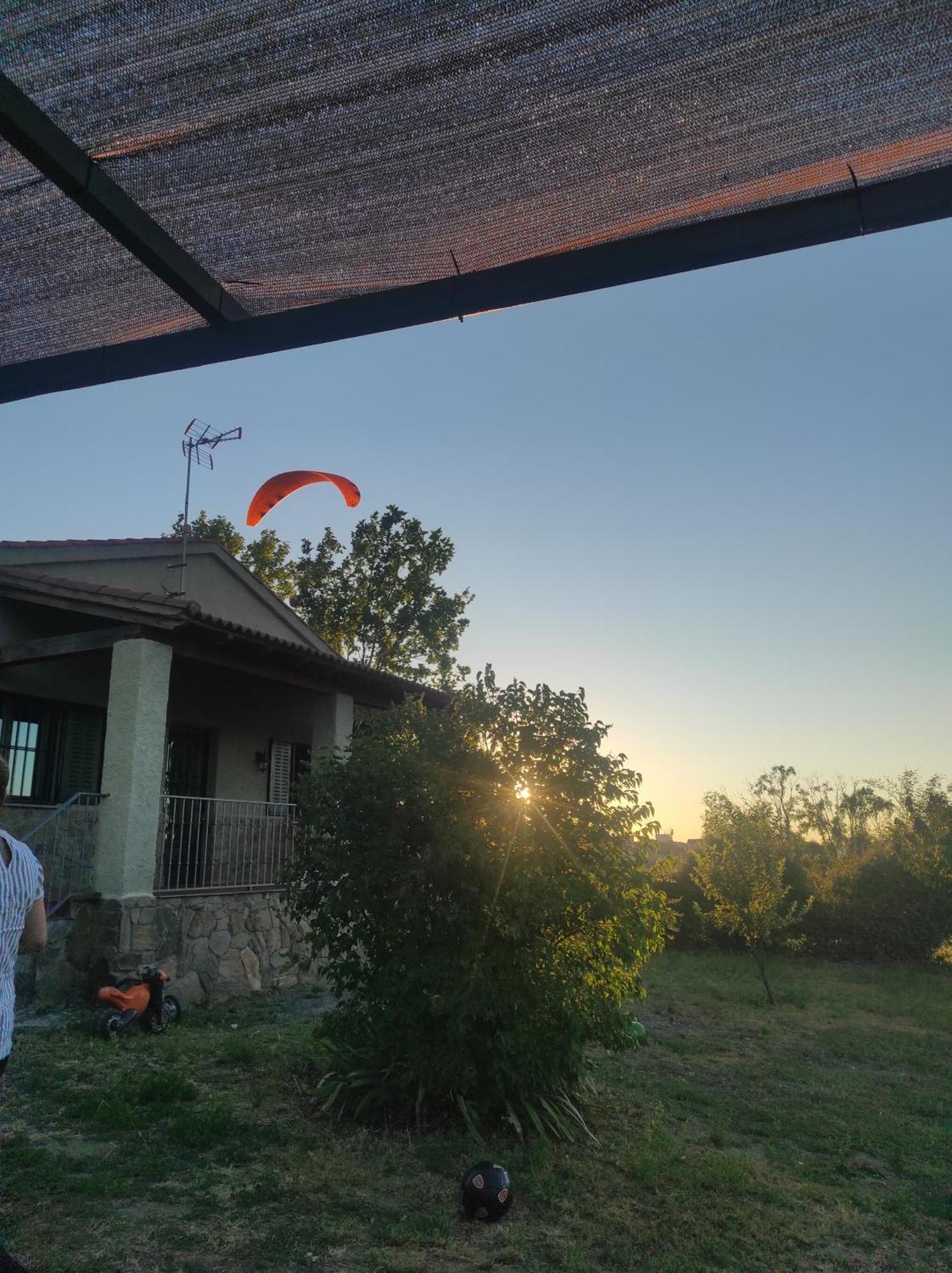 La Casa De La Parcela Piedrahita  Luaran gambar