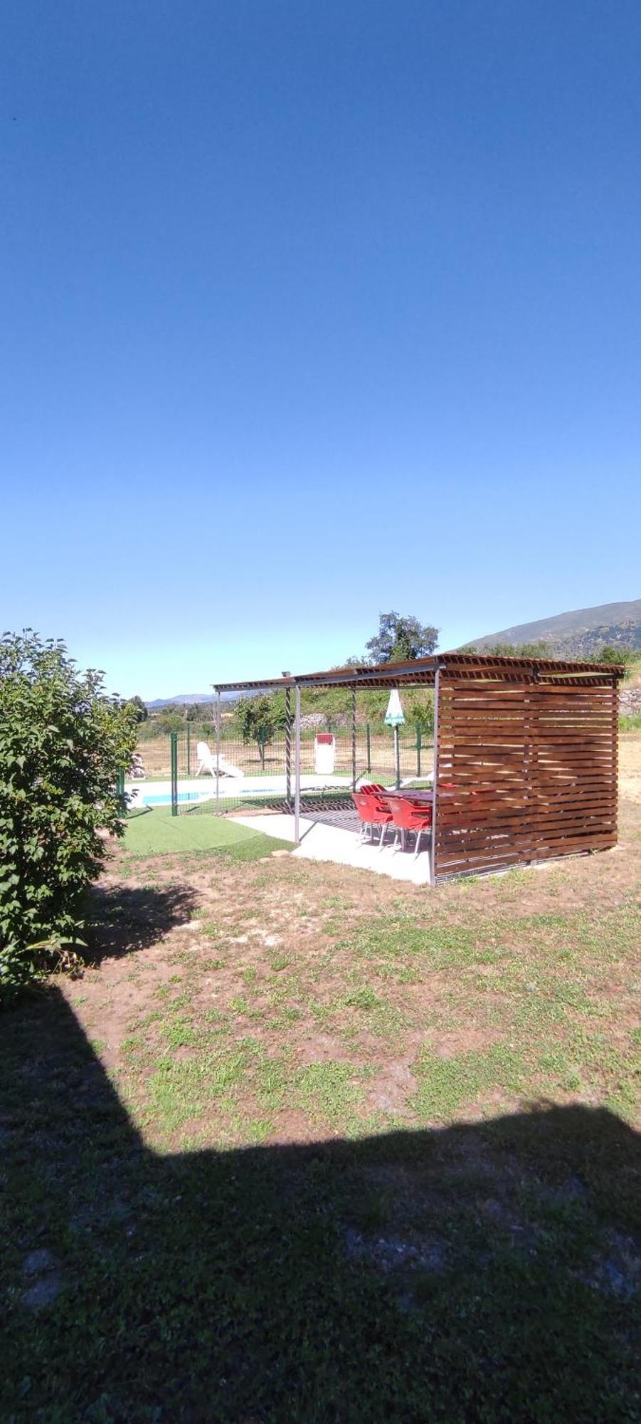 La Casa De La Parcela Piedrahita  Luaran gambar